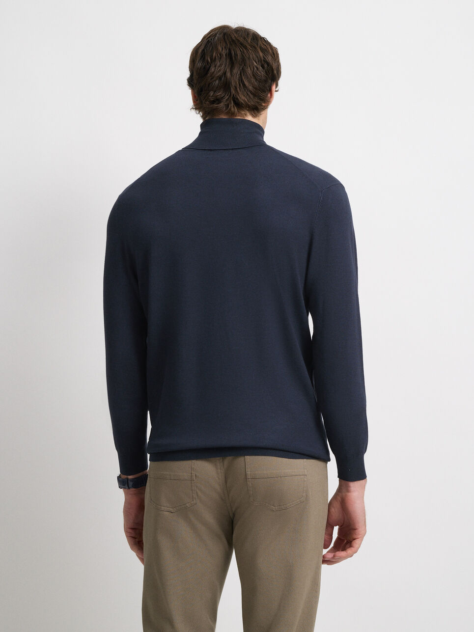 JERSEY CUELLO VUELTO
