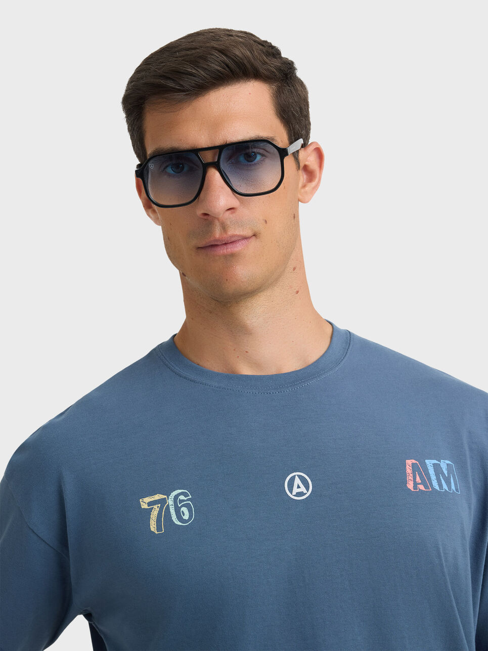 CAMISETA LETTERS