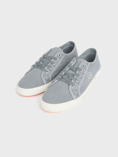 ZAPATILLAS CANVAS CELESTE