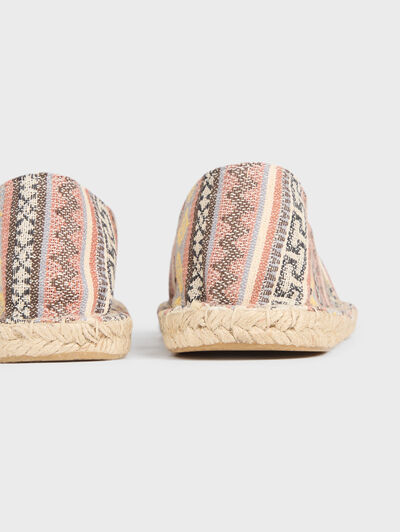 ESPADRILLES ETHNICAL CAMEL