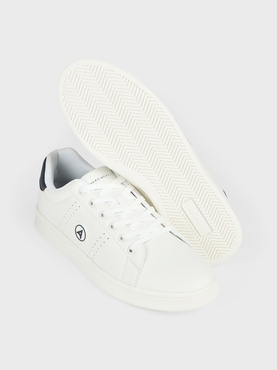 SNEAKERS CLASSIC