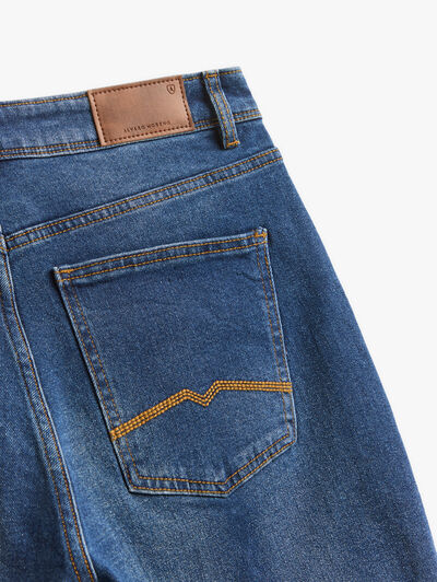 BERMUDA DENIM VUELTA AZUL MARINO