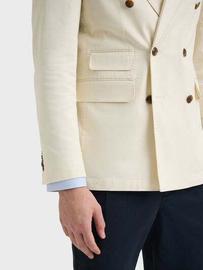 AMERICANA DOMENICO CRUDO