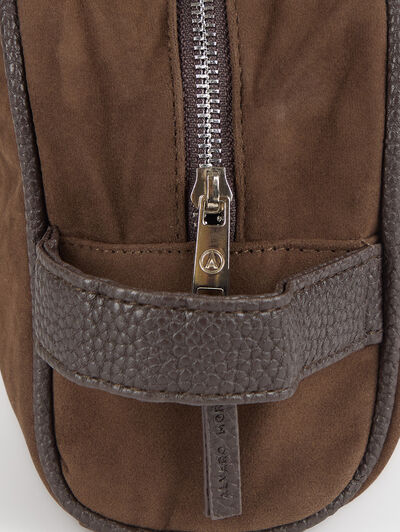 NECESER SUEDE