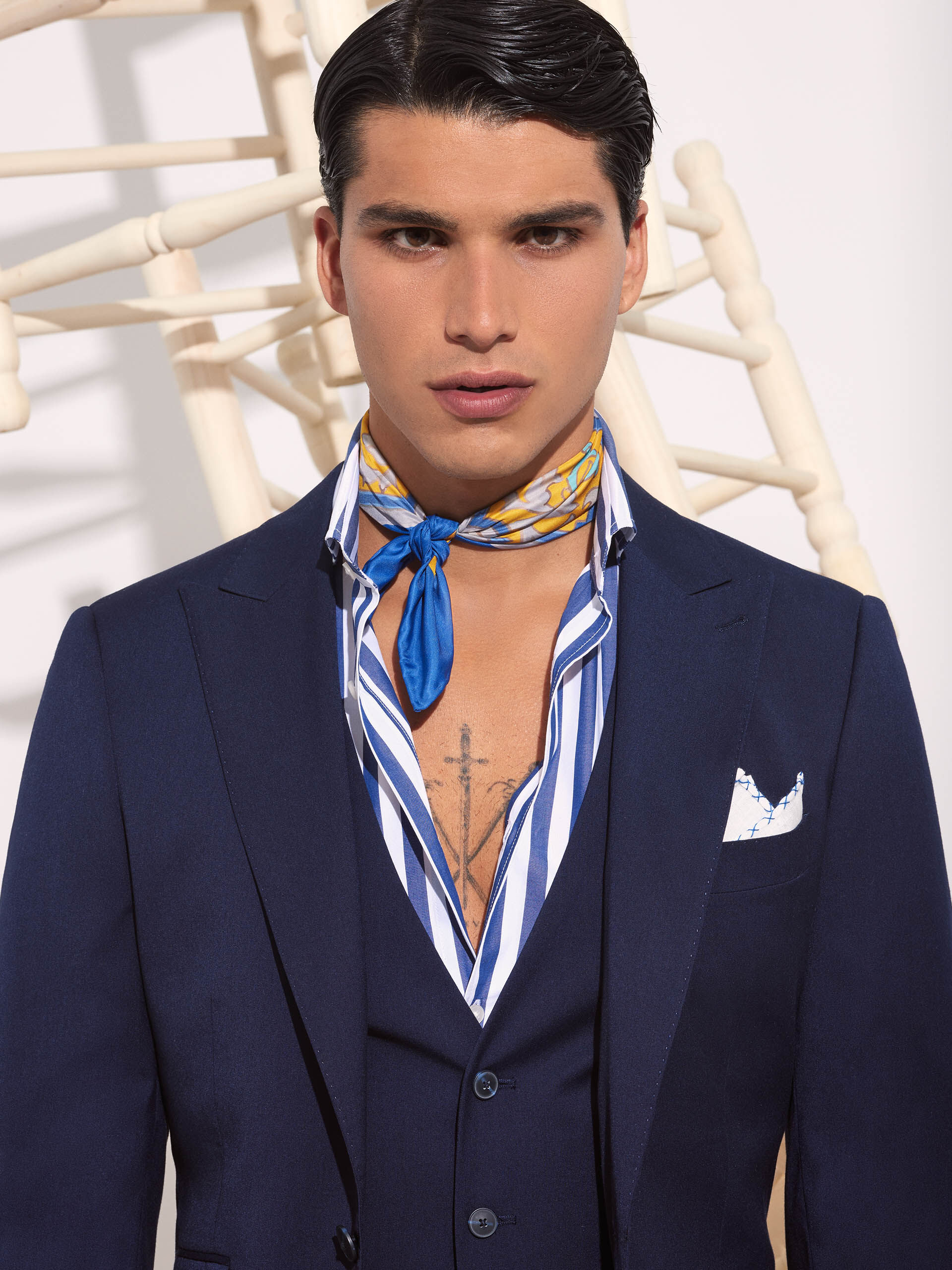 alvaro moreno chalecos traje