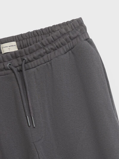 JOGGER BASIC