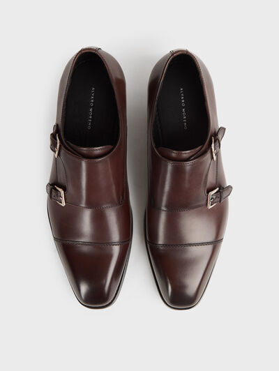 ZAPATOS DOBLE HEBILLA MARR&Oacute;N