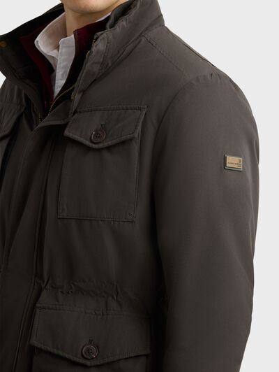PARKA STANDEN
