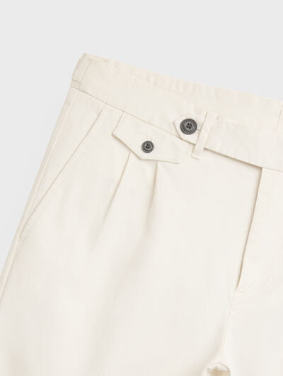 PANTALON CARROT CRUDO
