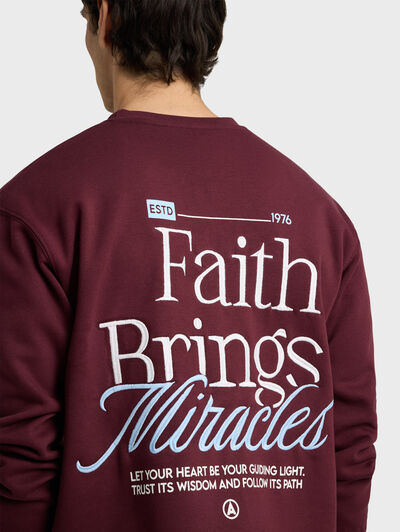 SUDADERA MIRACLES BURDEOS