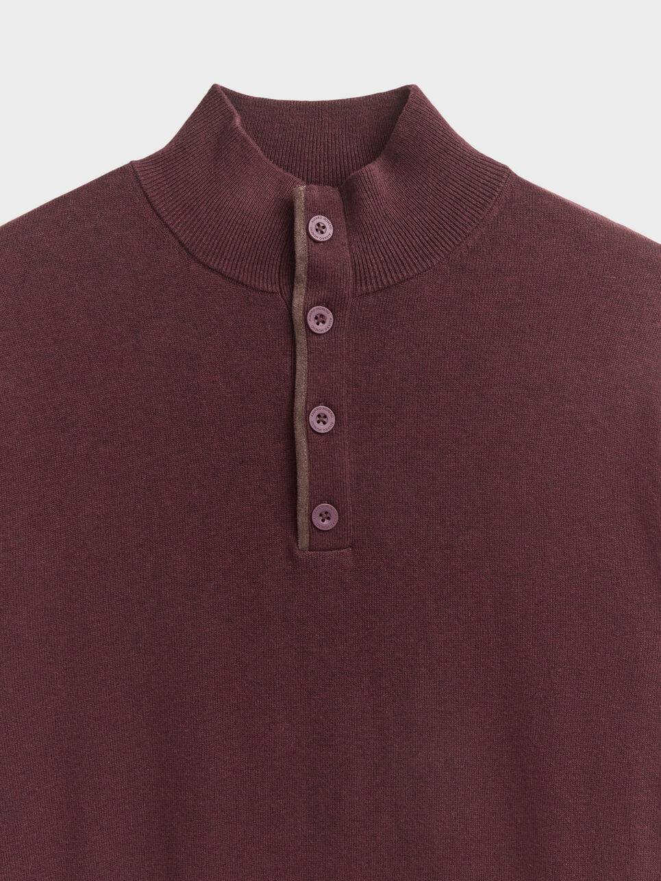JERSEY BUTTON COLLAR
