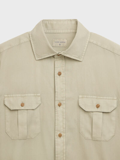 CAMISA PANAMA BOLSILLOS VERDE