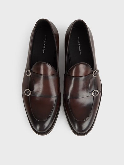 MOCASIN DOBLE HEBILLA MARR&Oacute;N