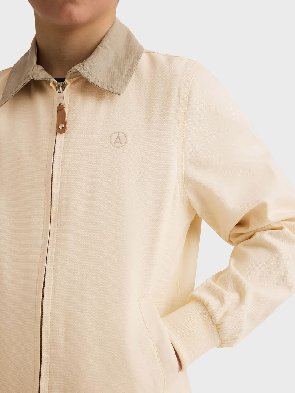 CAZADORA COLLINS KIDS