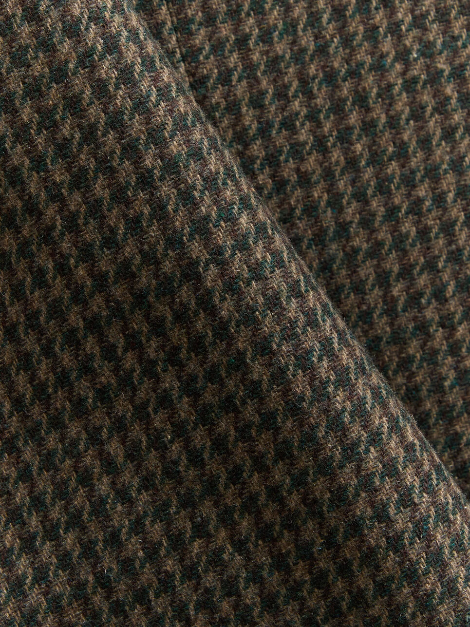 AMERICANA HOUNDSTOOTH TWIST