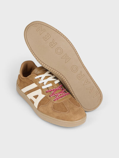 SNEAKERS VARSITY CAMEL
