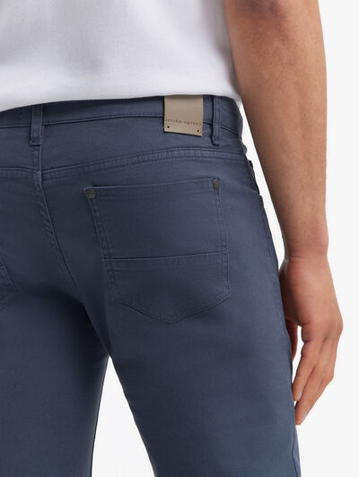 PANTALON 5 BOLSILLOS