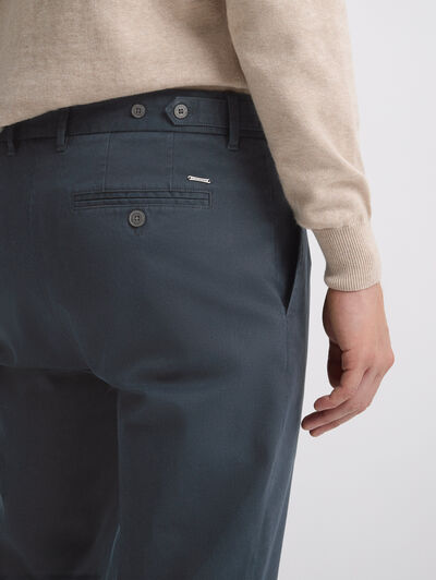 PANTALON CARROT