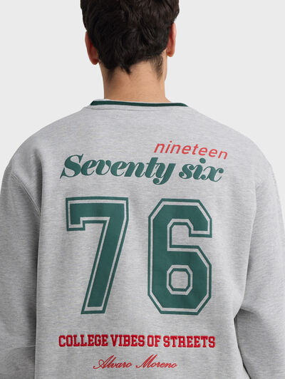 SUDADERA TRAVELING GRIS