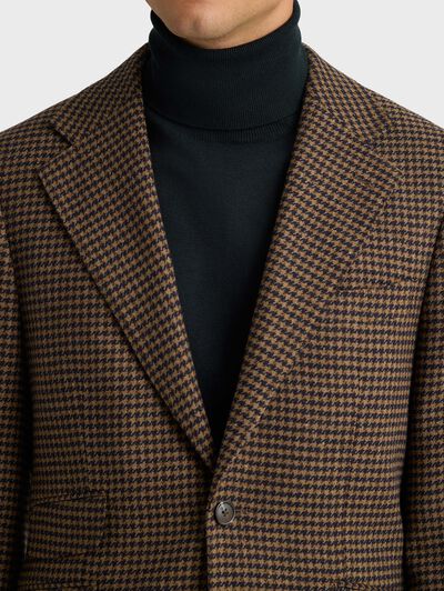 AMERICANA HOUNDSTOOTH TWIST