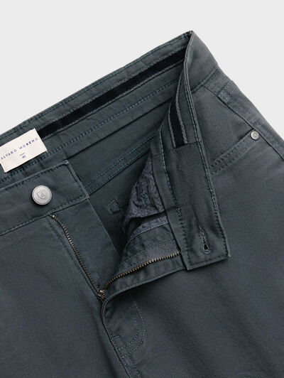 PANTALON 5 POCKETS