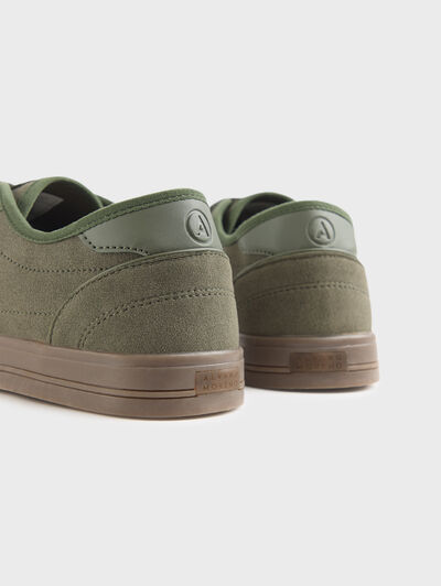 SNEAKERS KLEIN VERDE