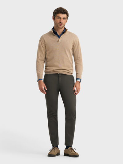 JERSEY BUTTON COLLAR