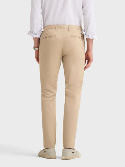 PANTALON OYESTER CAMEL