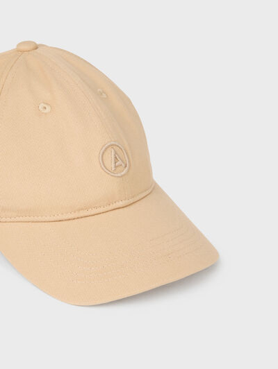 GORRA LOGO BEIGE