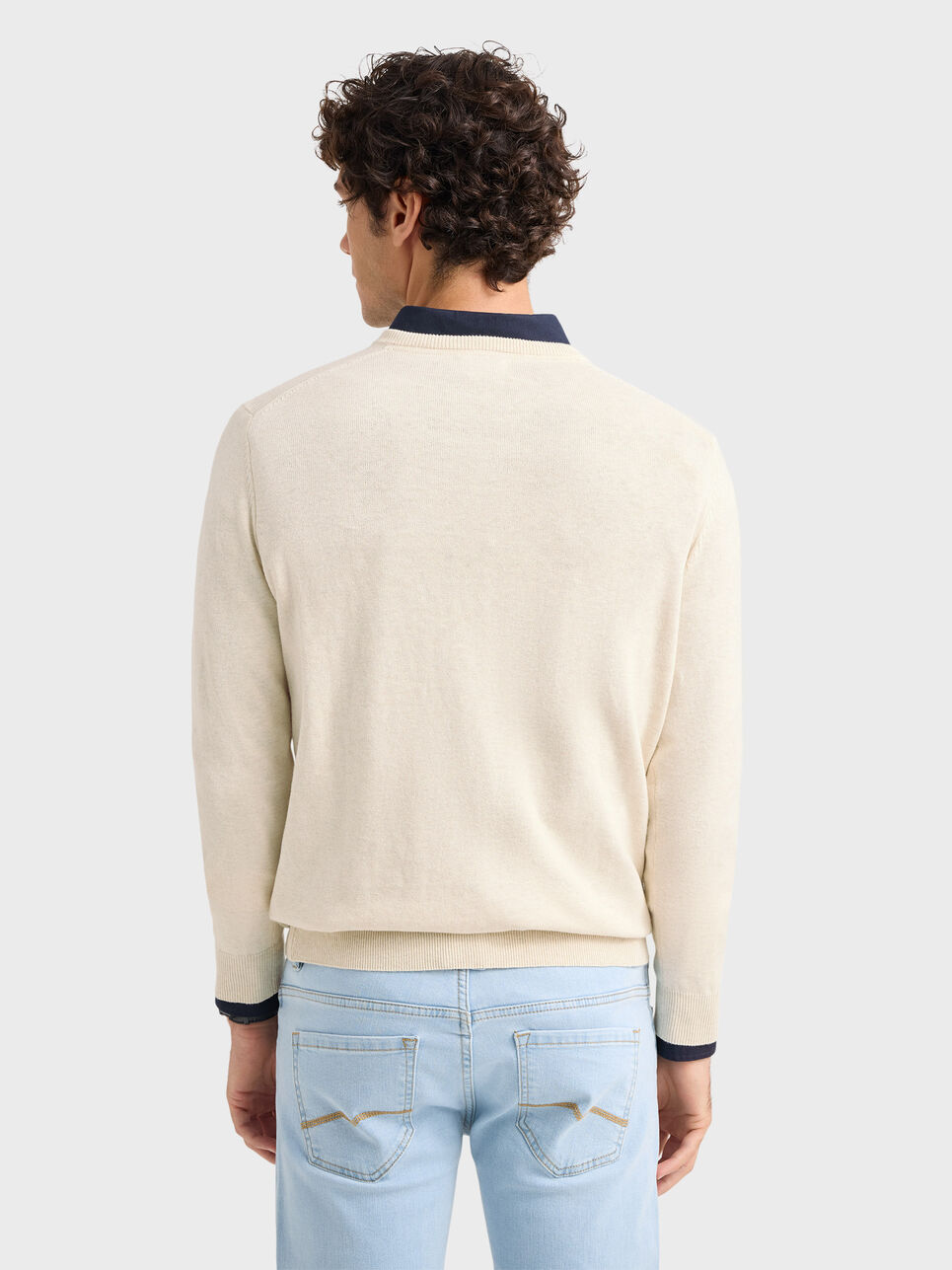 JERSEY V-NECK TRENDY