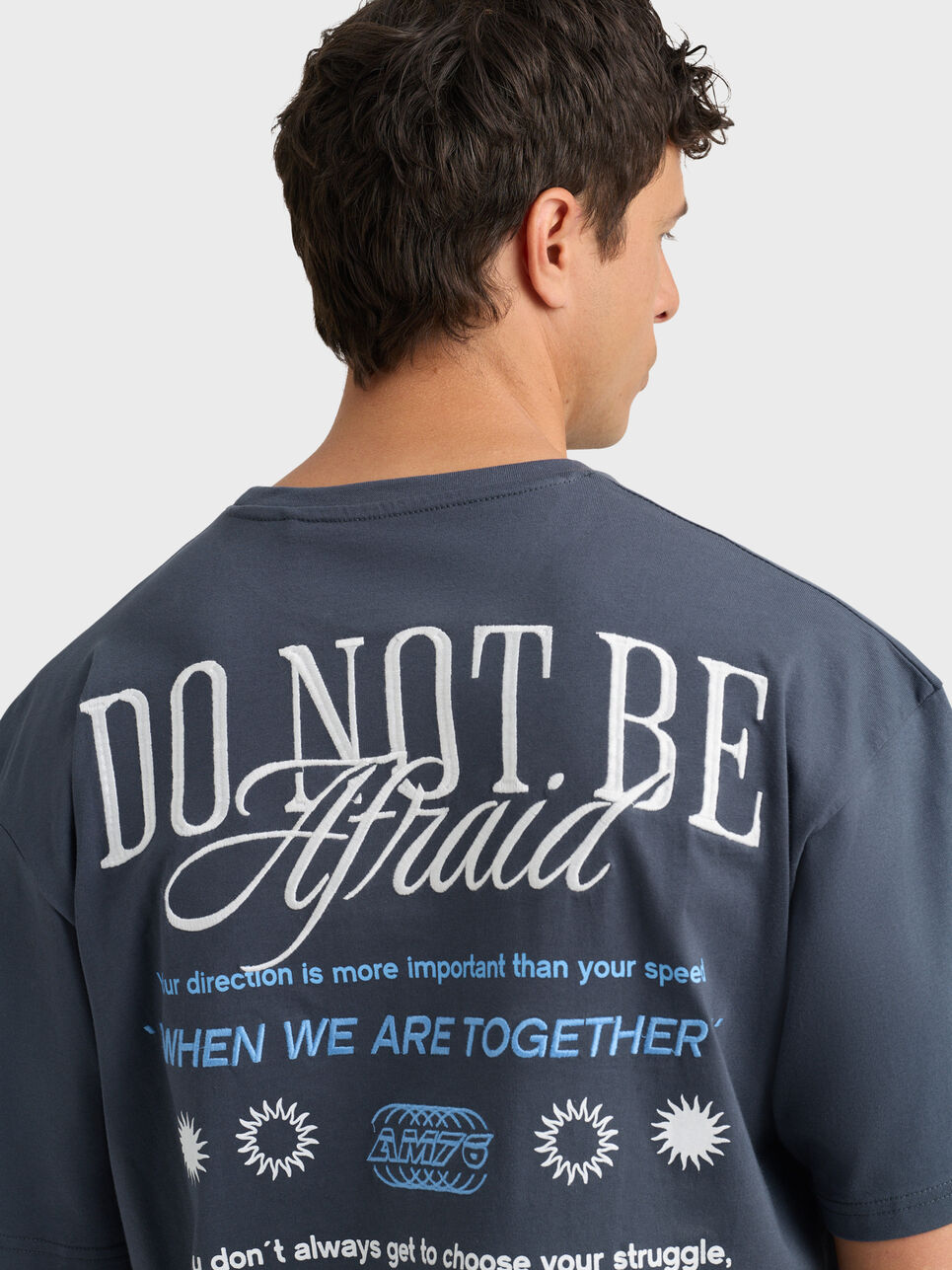 CAMISETA AFRAID