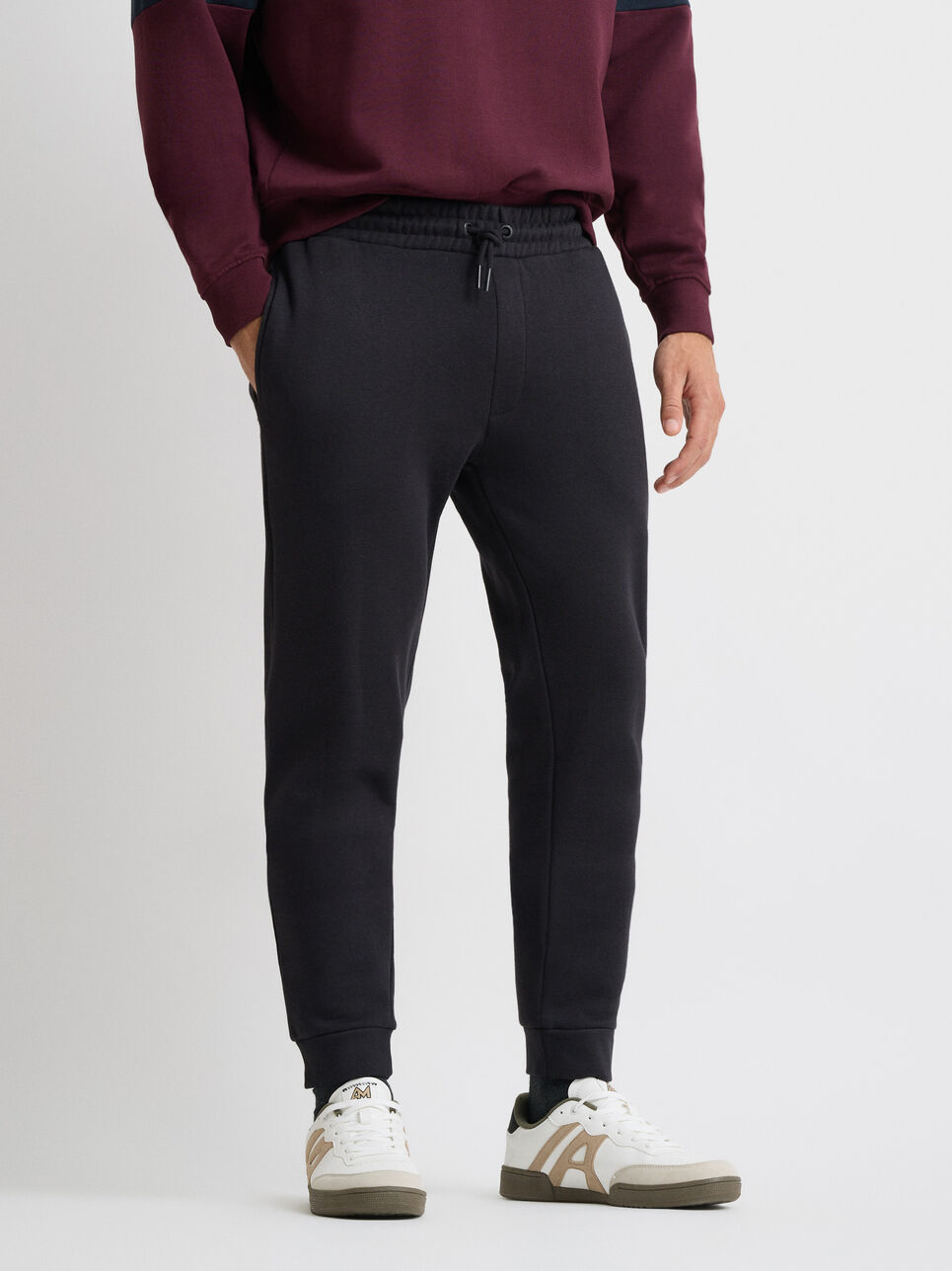 JOGGER BASIC