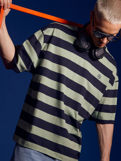 CAMISETA LYAN AZUL MARINO