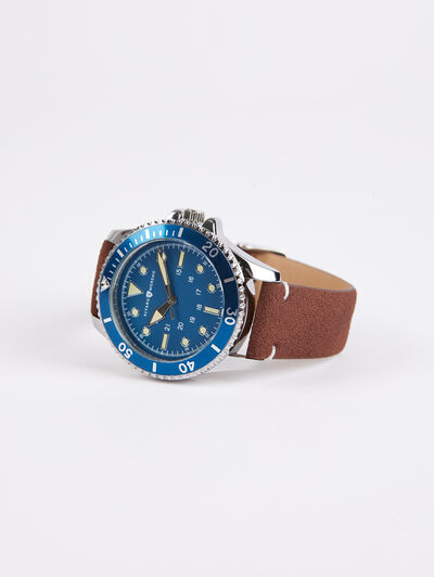 RELOJ TRAVELLER