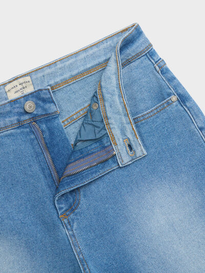 BERMUDA DENIM VUELTA AZUL