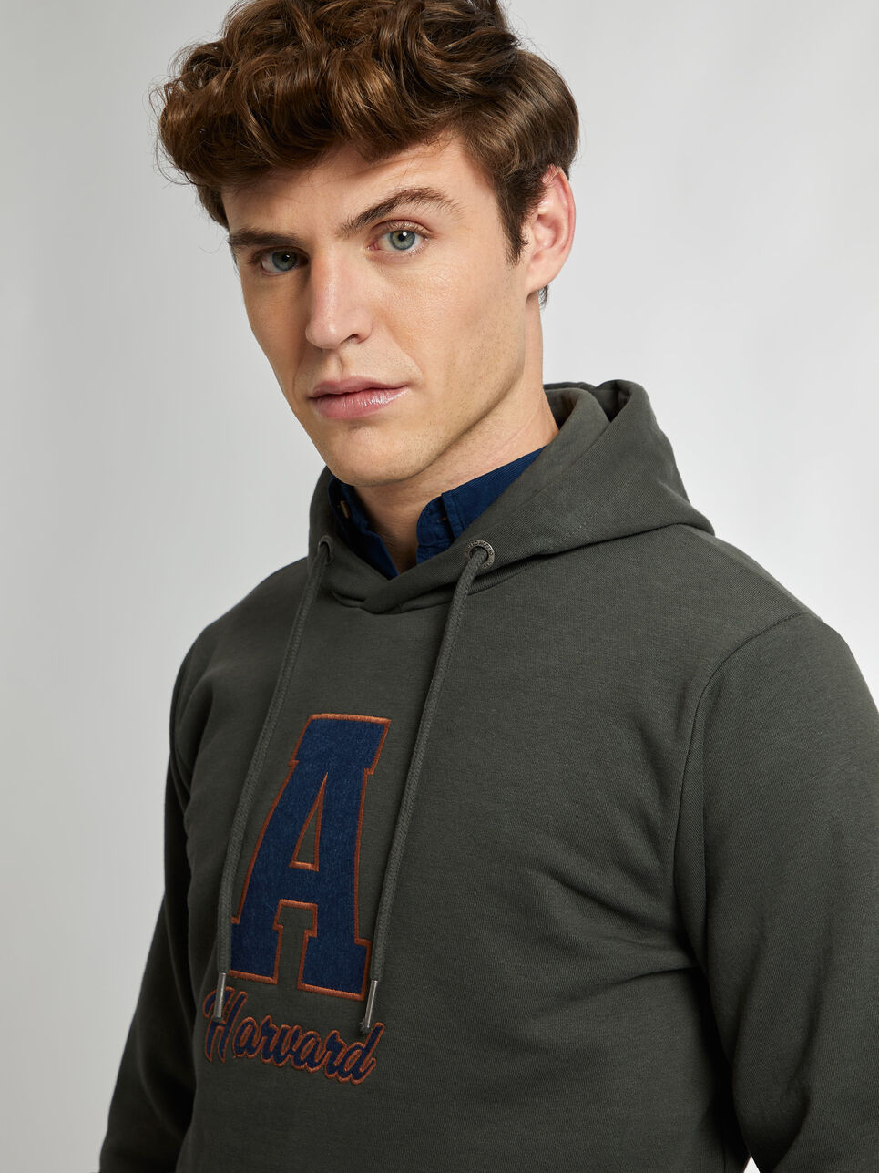 SUDADERA HARVARD
