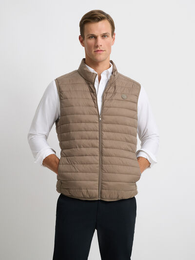 CHALECO NIRO CAMEL