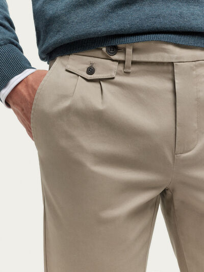 PANTALON CARROT BEIGE
