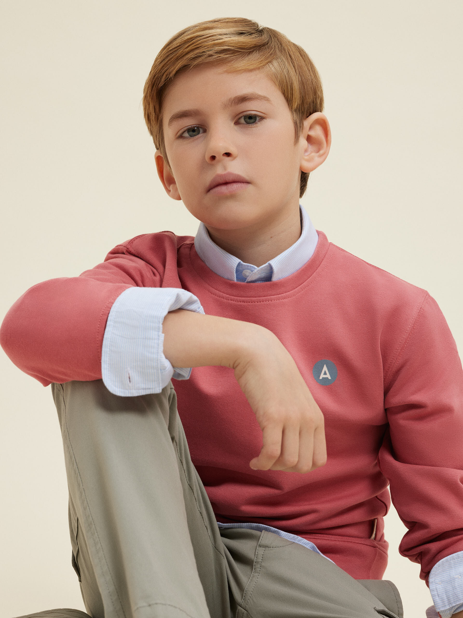 Alvaro moreno sales rebajas niño