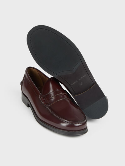 MOCASIN CASTIZO BURDEOS