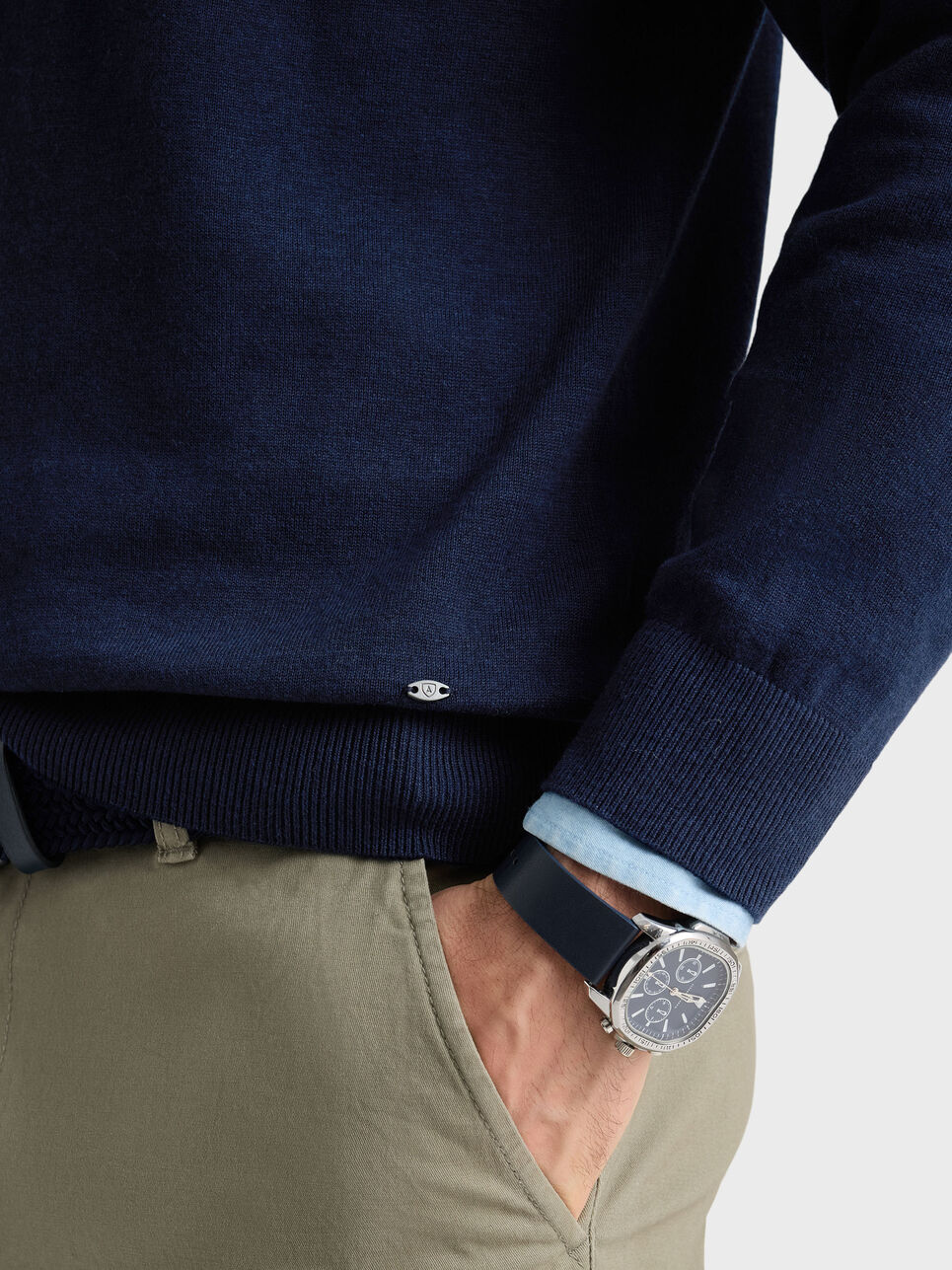 JERSEY BUTTON COLLAR