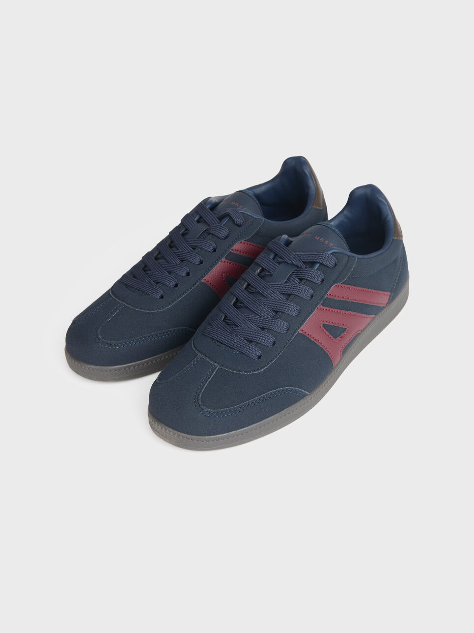 SNEAKERS ROGER