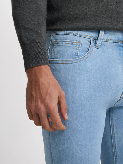 DENIM SLIM BASICO CELESTE