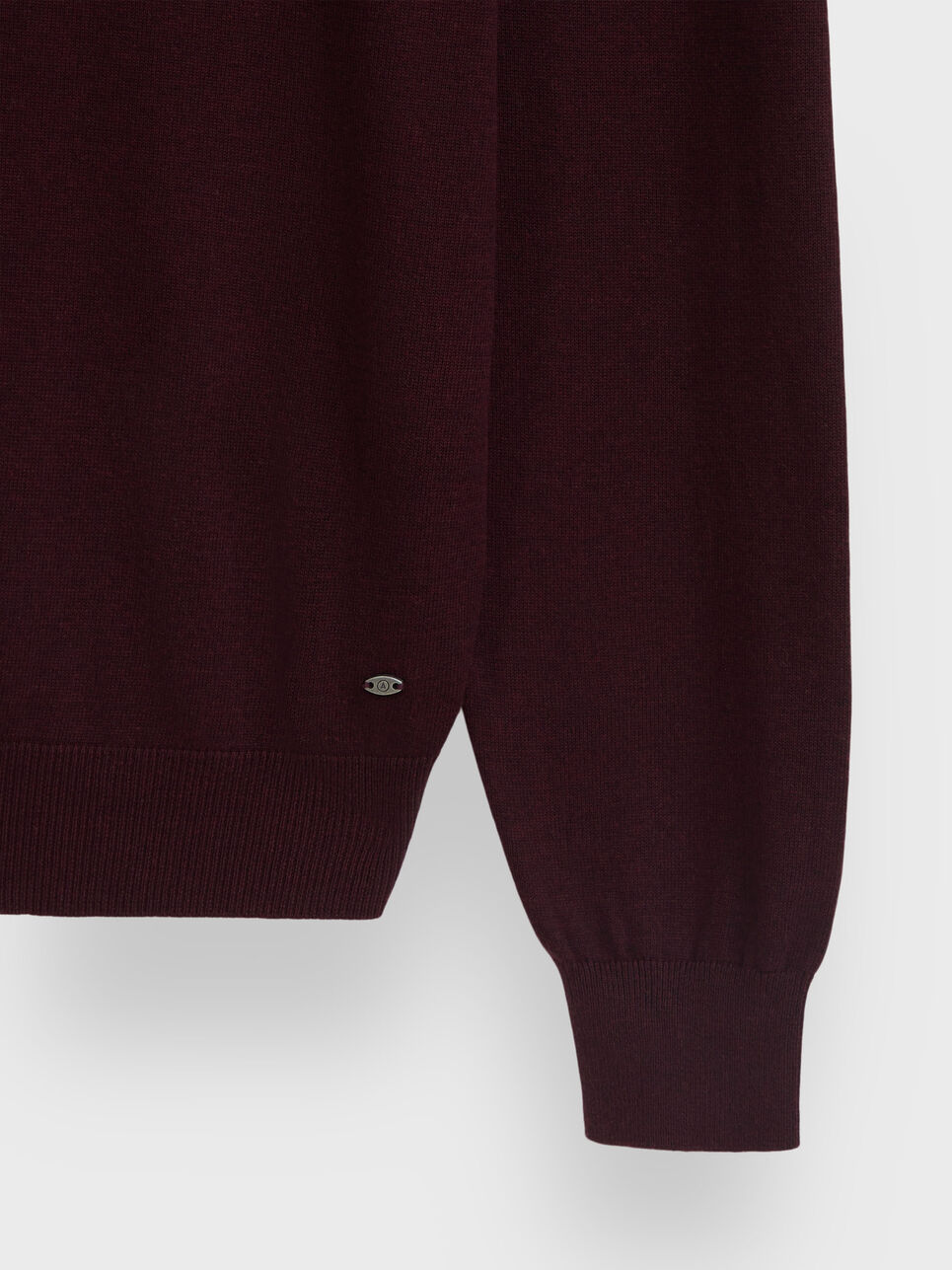 JERSEY BUTTON COLLAR
