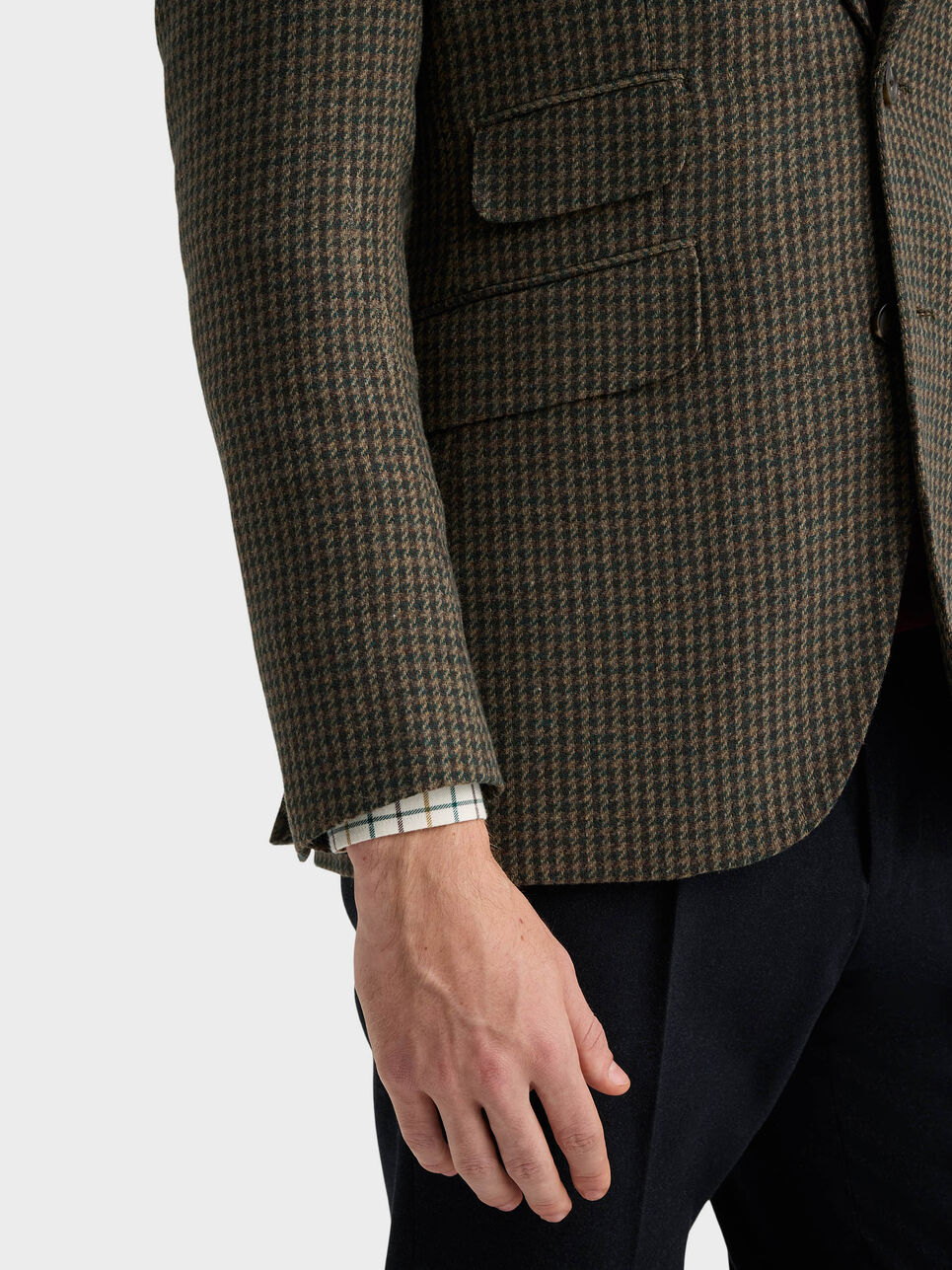 AMERICANA HOUNDSTOOTH TWIST