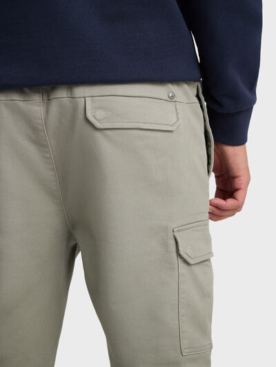PANTALON BUDENS VERDE