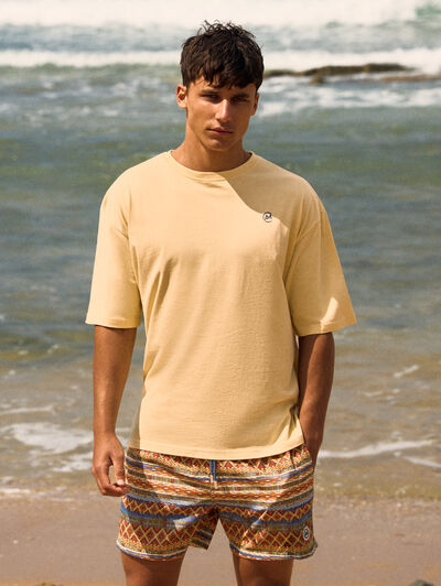 CAMISETA CASUAL AMARILLO