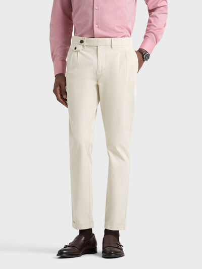 PANTALON CARROT CRUDO