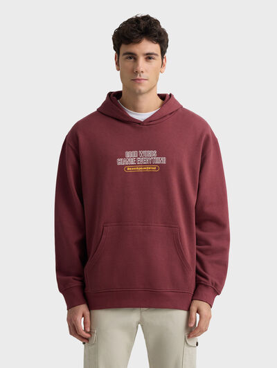 SUDADERA WORDS BURDEOS