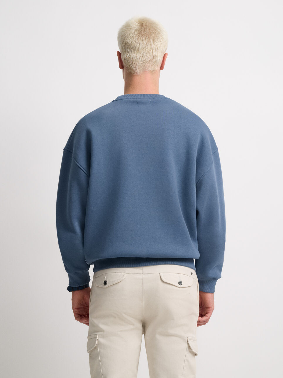 SUDADERA BASICA OVERSIZE